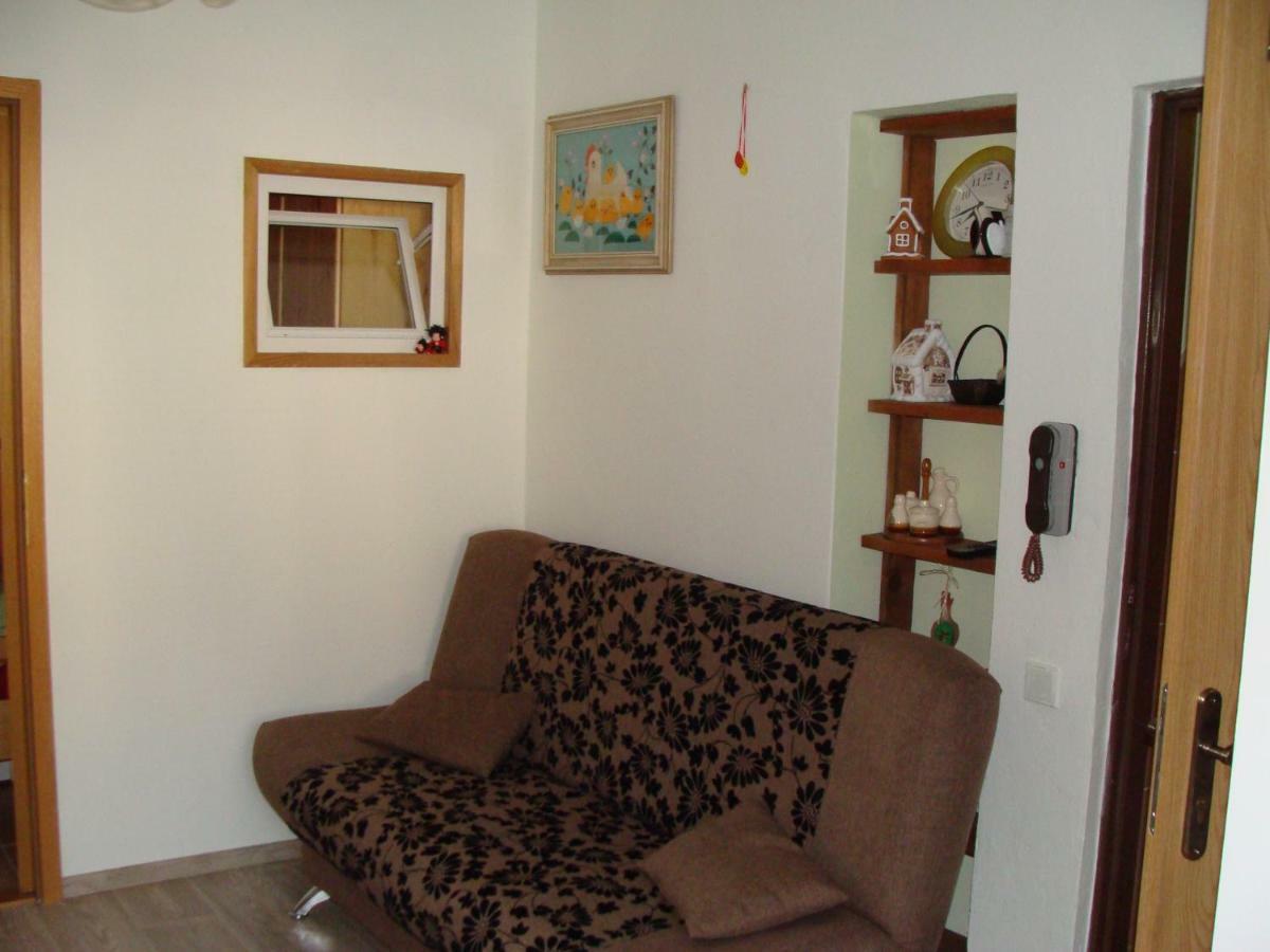 Appartamento Apartmán Polní 930 Hluboká nad Vltavou Esterno foto